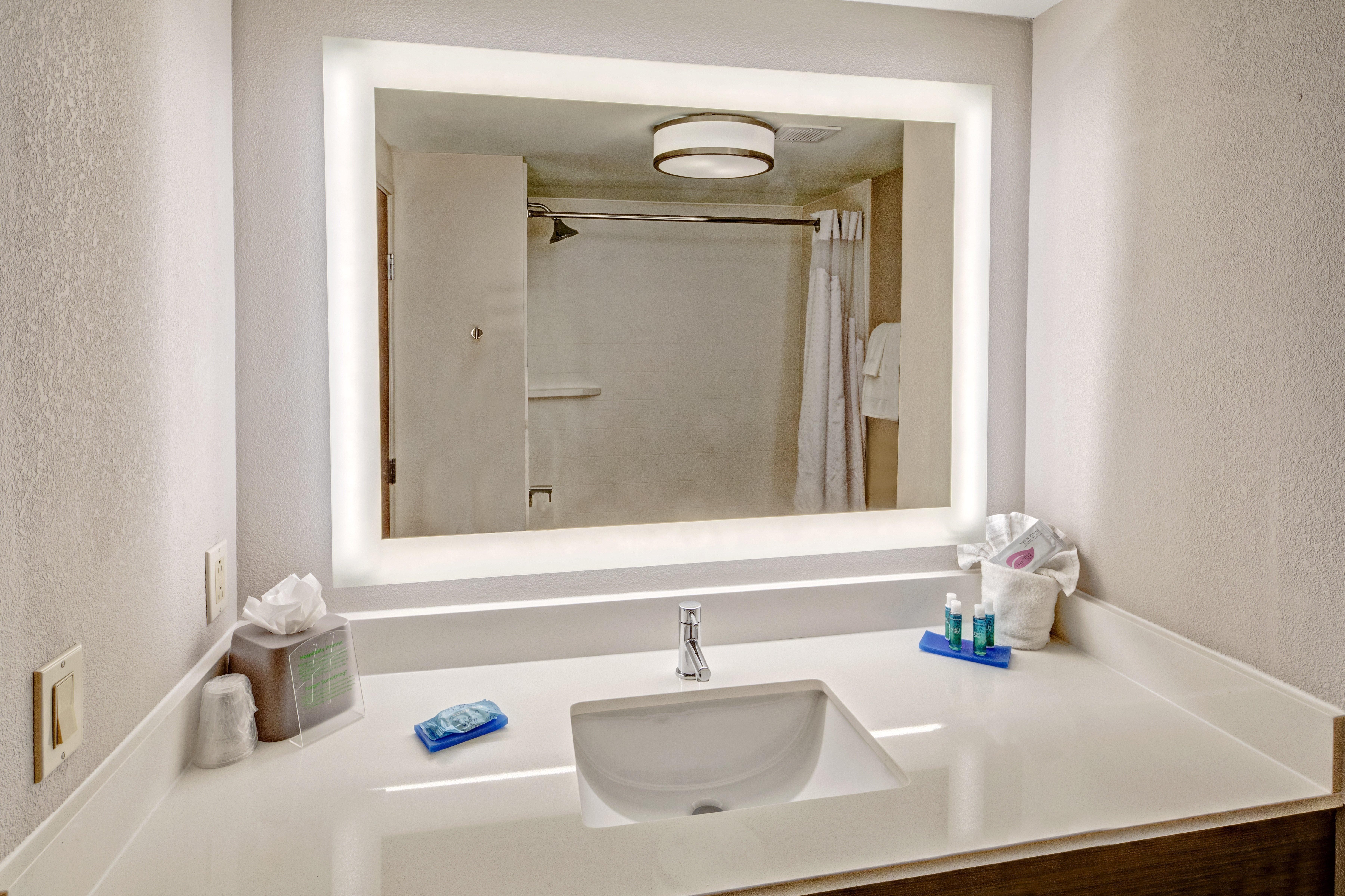 Holiday Inn Express Hotel & Suites Memphis Southwind By Ihg Germantown Eksteriør bilde